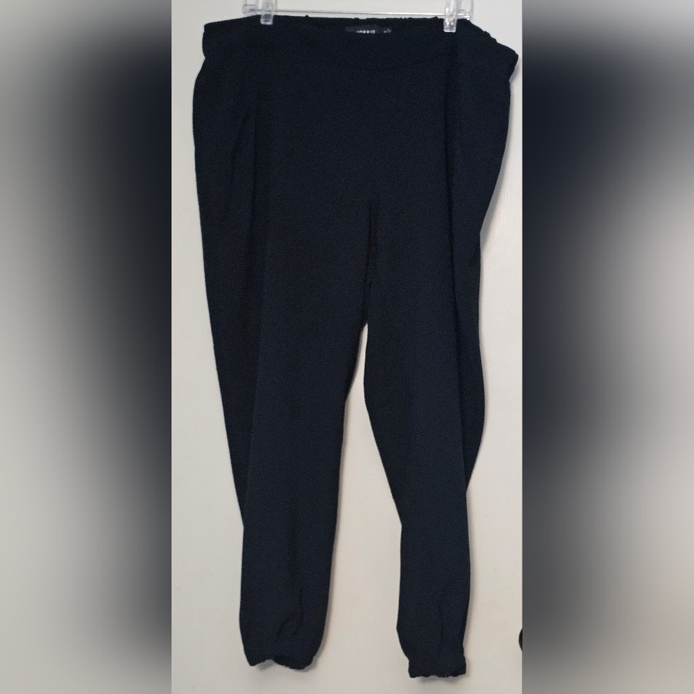 Torrid - Elastic Waist/Cuffed Hem Pants - Size 3 - Black